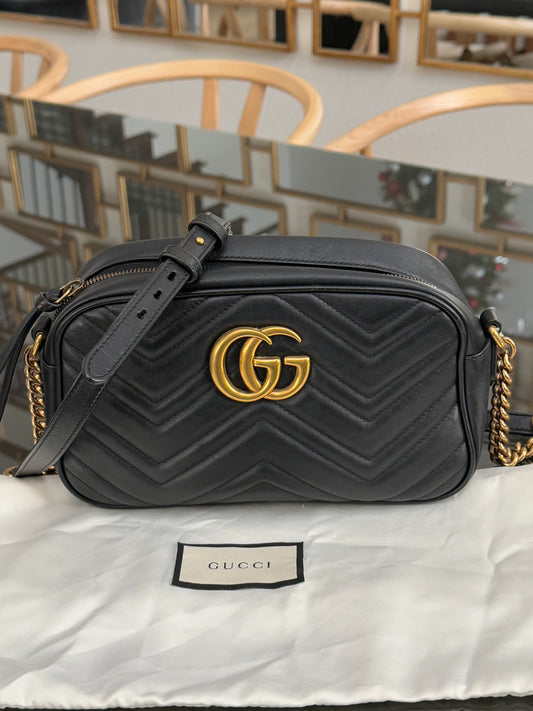 GUCCI Marmont Chain Small Shoulder/ Crossbody Bag
