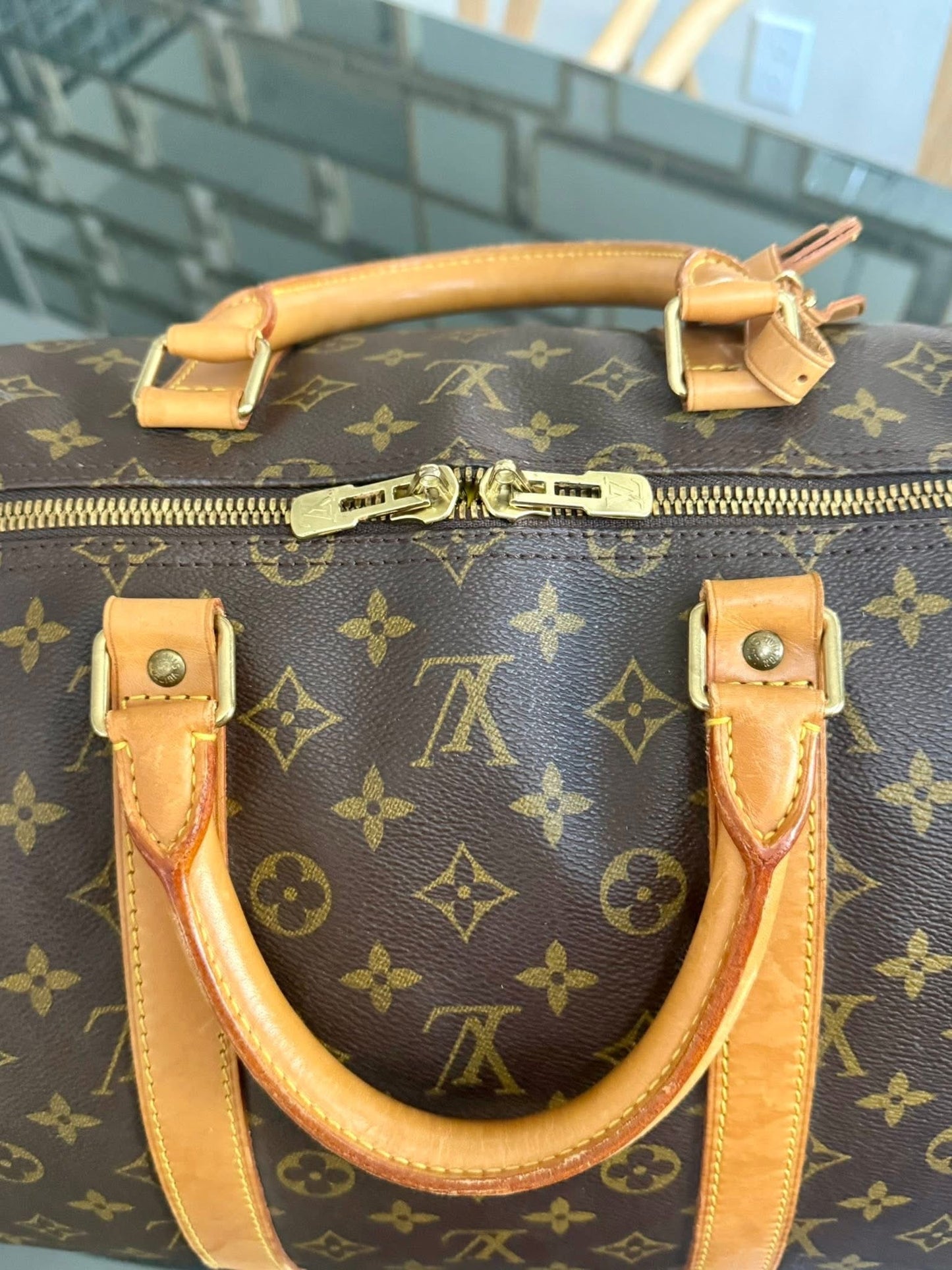 Keepall 55 Bandoulier with Original Strap, Luggage tag and Poignet 🗓️ Year: 1996