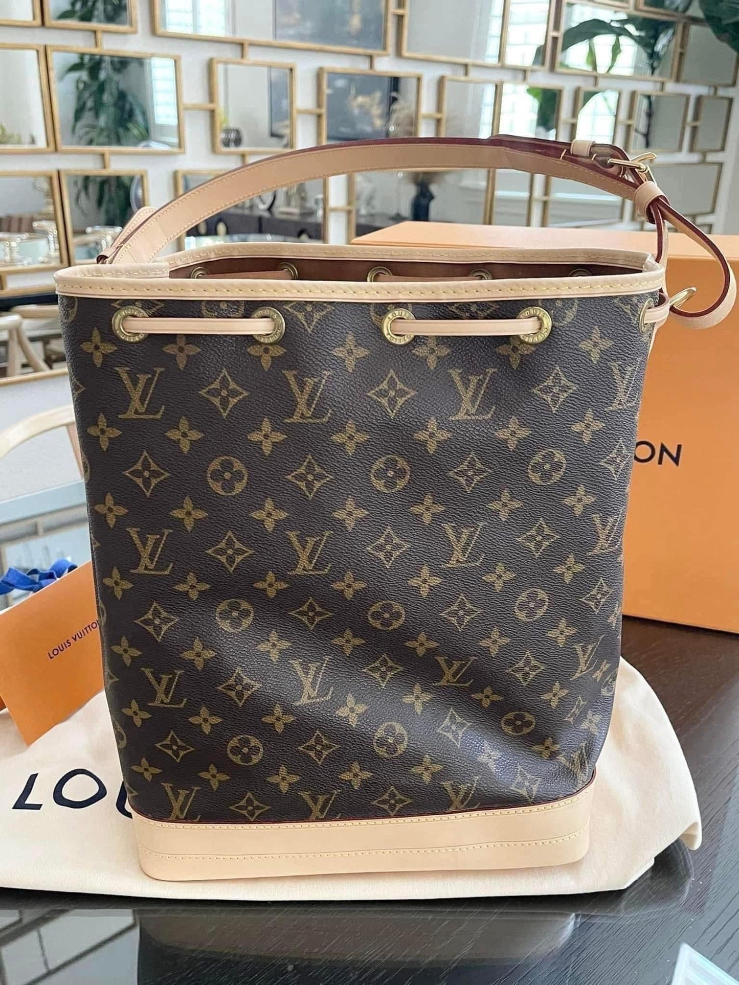 Noe GM Monogram -Brand-new replaced vachetta 💥 with Dustbag and official repair receipt from LV