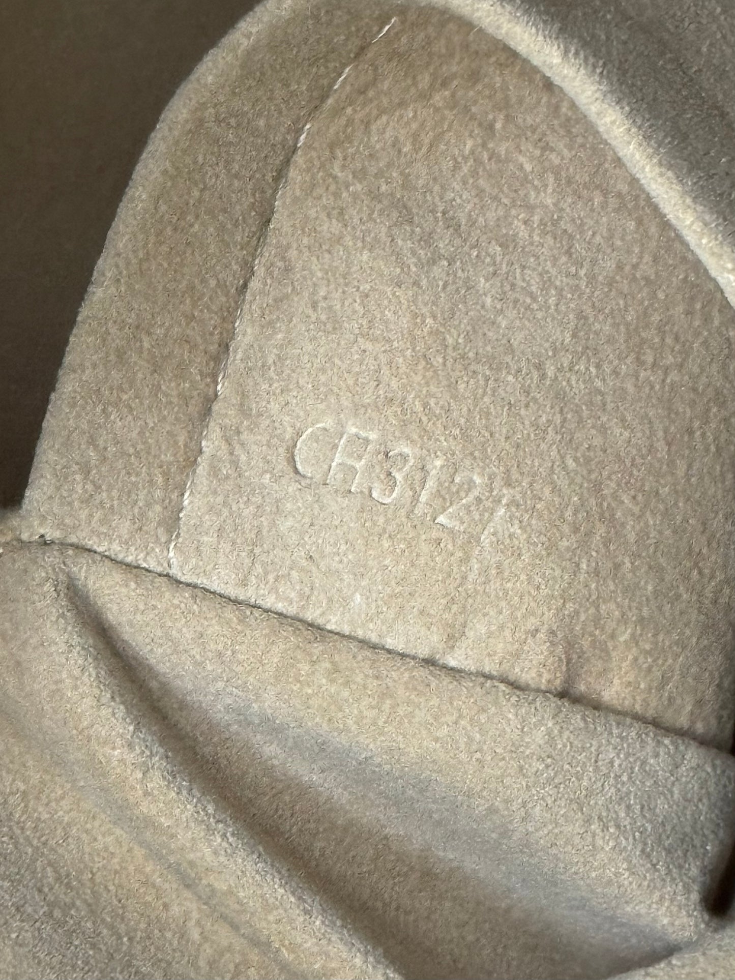 Artsy MM with Dustbag and Insert Organizer - 📅 Year: 2011