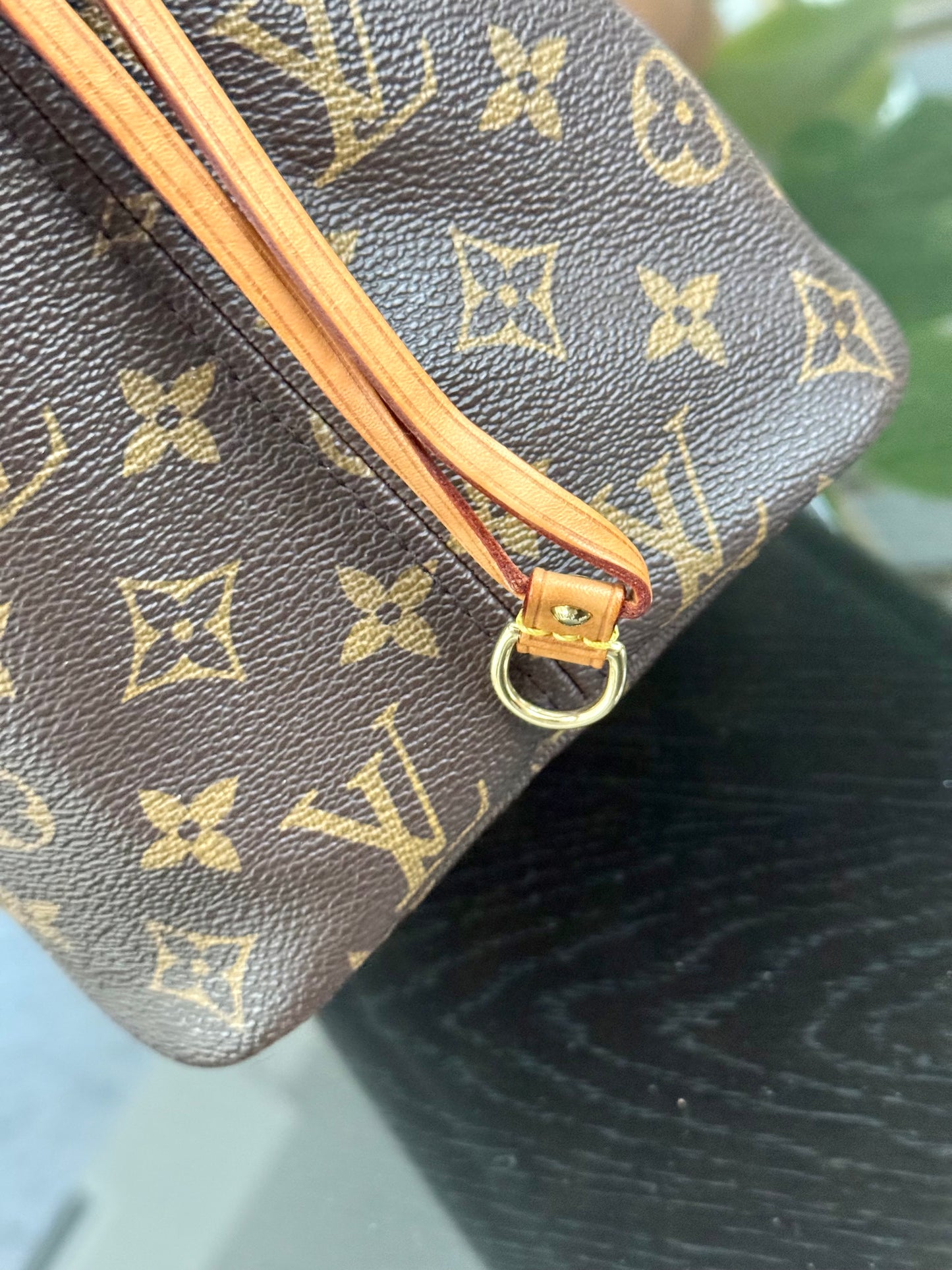 Neverfull MM in Peony with Insert Organizer and Dustbag 🗓️ Year: 2016