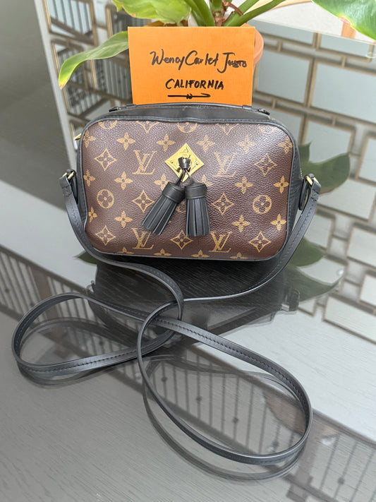Saintonge Monogram Noir Crossbody -🗓️ Year: 2018