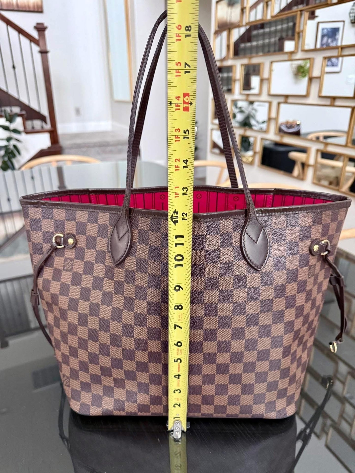 Neverfull MM in DE with Dustbag 🗓️ Year: 2010
