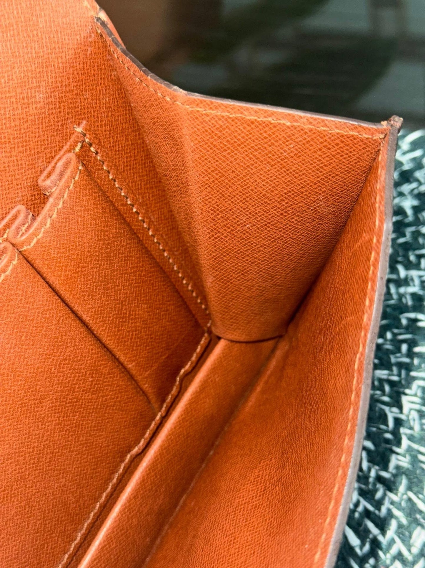 Chaillot Clutch w/ Dustbag 🗓️ Year: 1987