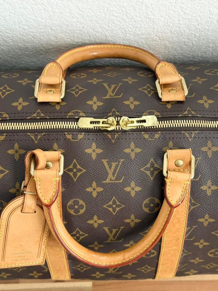 Keepall 55 Bandoulier with Original Strap, Luggage tag and Poignet 📅 Year: 2002