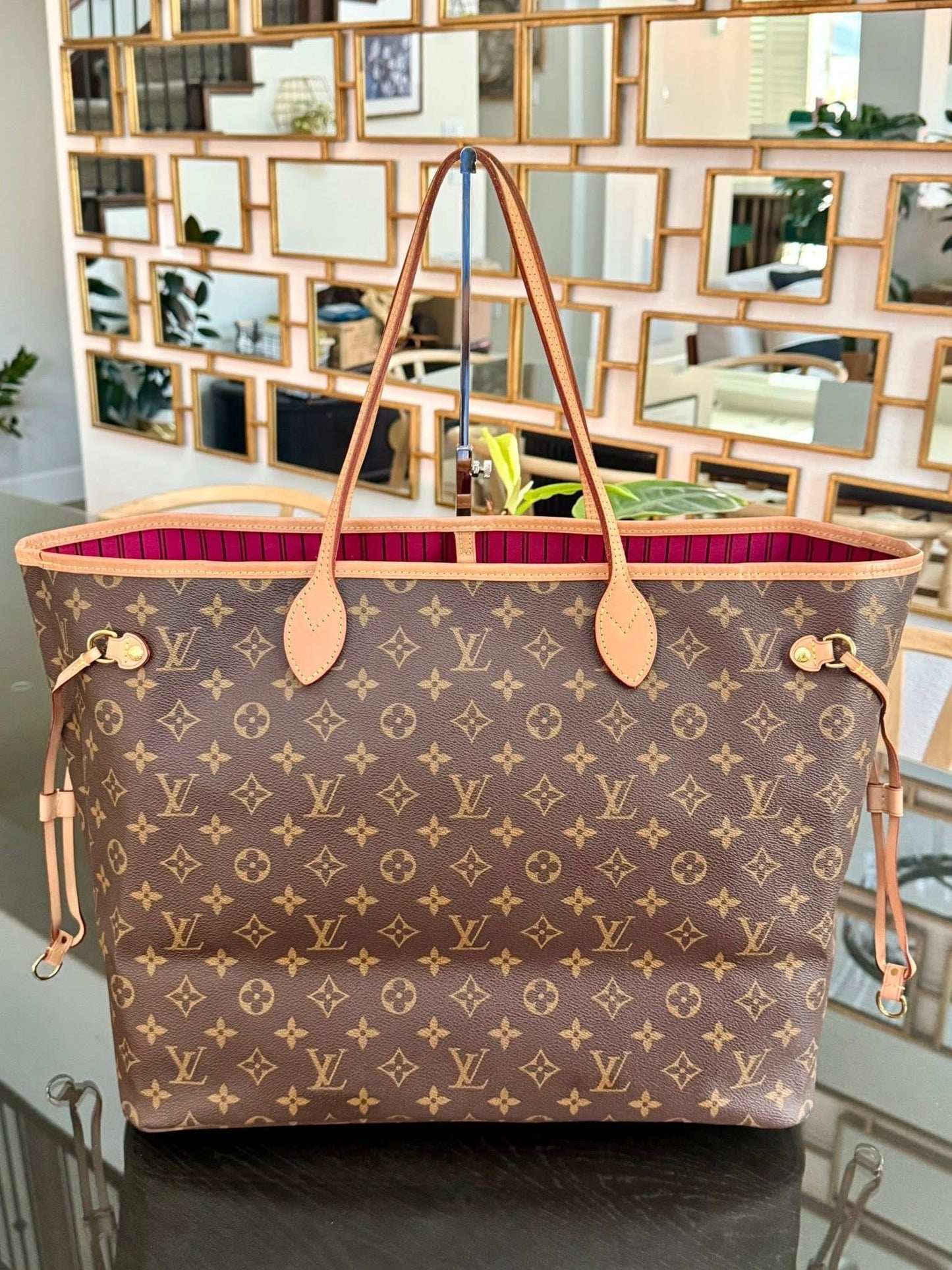 Neverfull GM Monogram in Peony with Dustbag -🗓️ Year 2020