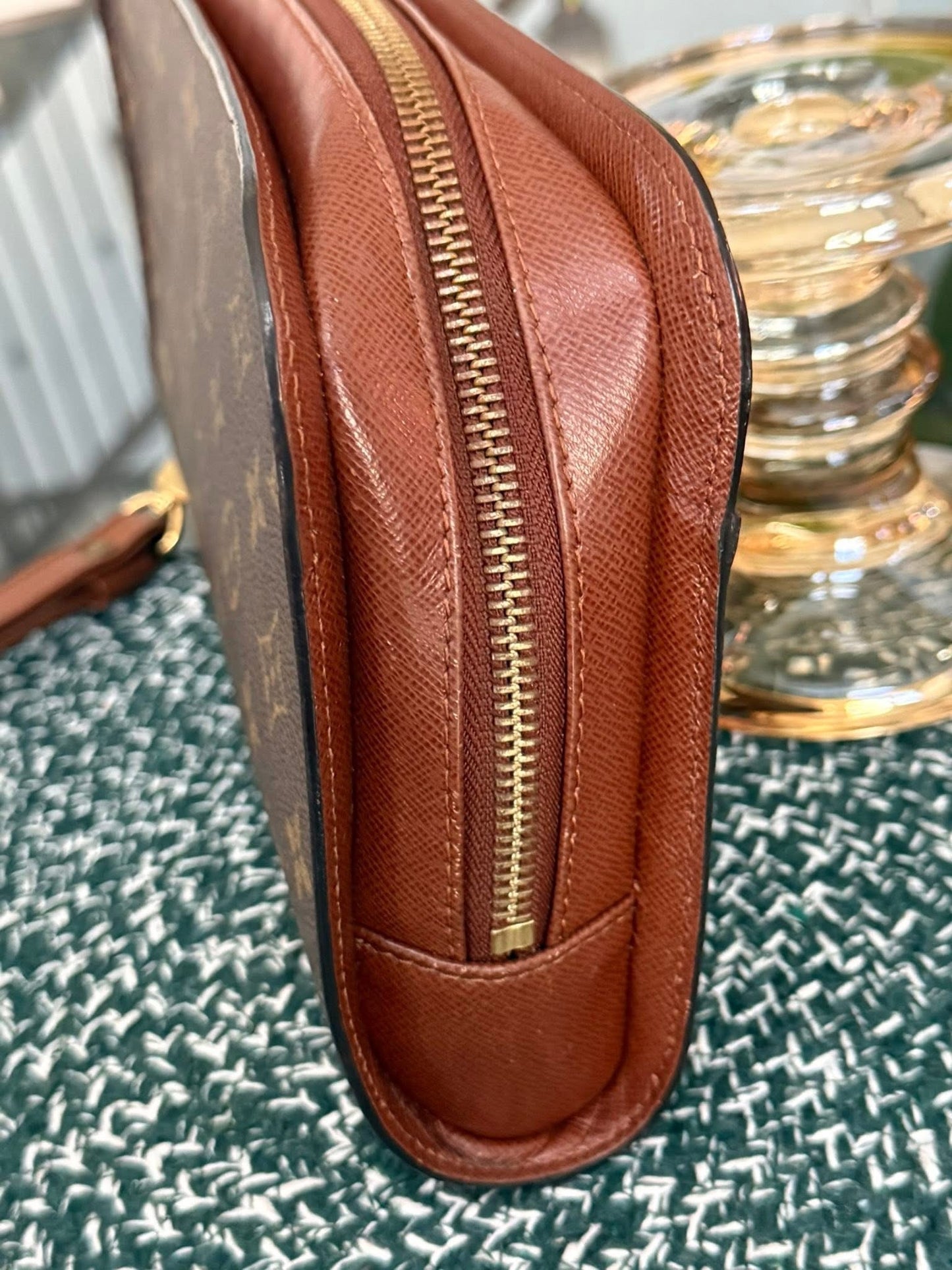 Orsay Clutch 🗓️ Year: 2002