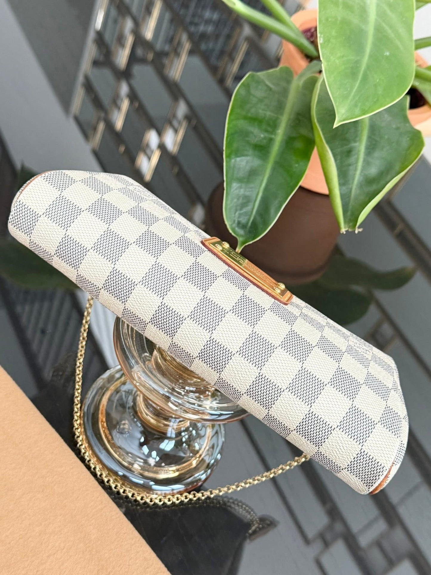 Eva Clutch in Azur with Original Strap, Box and Dustbag 🗓️ Year: 2011