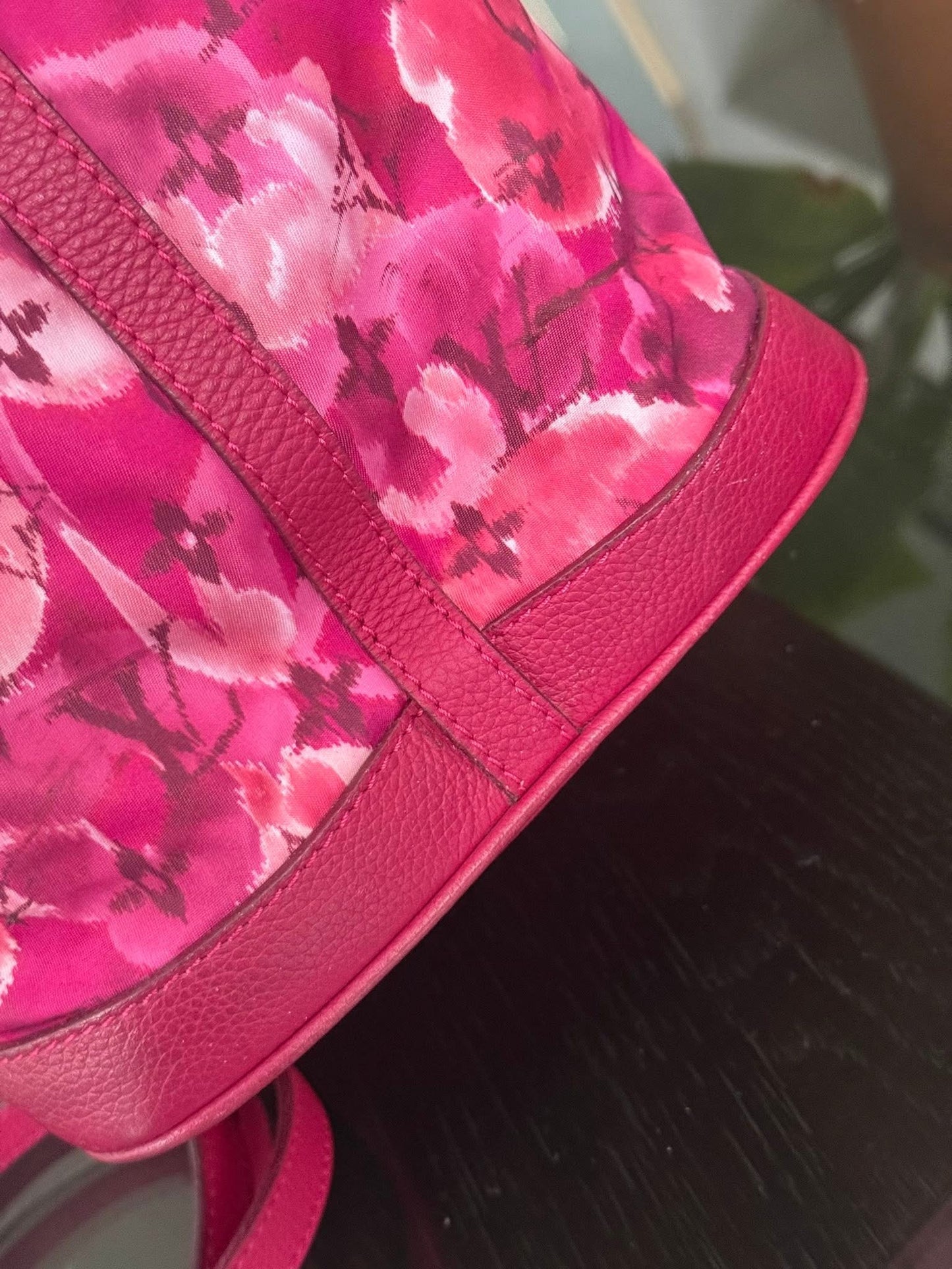 Ikat Floral Noefull MM with Original Strap and Dustbag 📅 Year: 2012