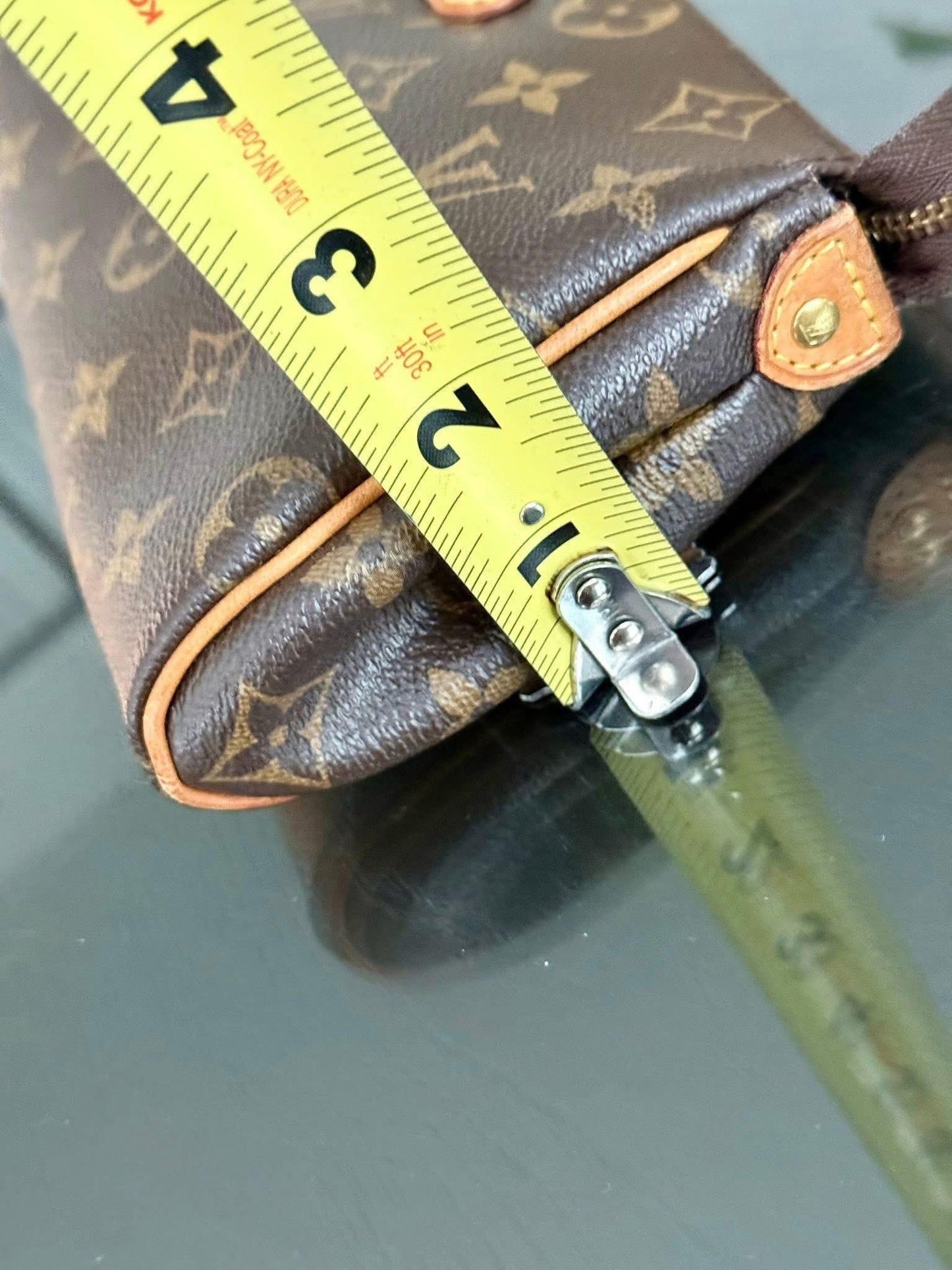 Eva Clutch in Monogram with Dustbag, Box and Paper bag 🗓️ Year: 2014