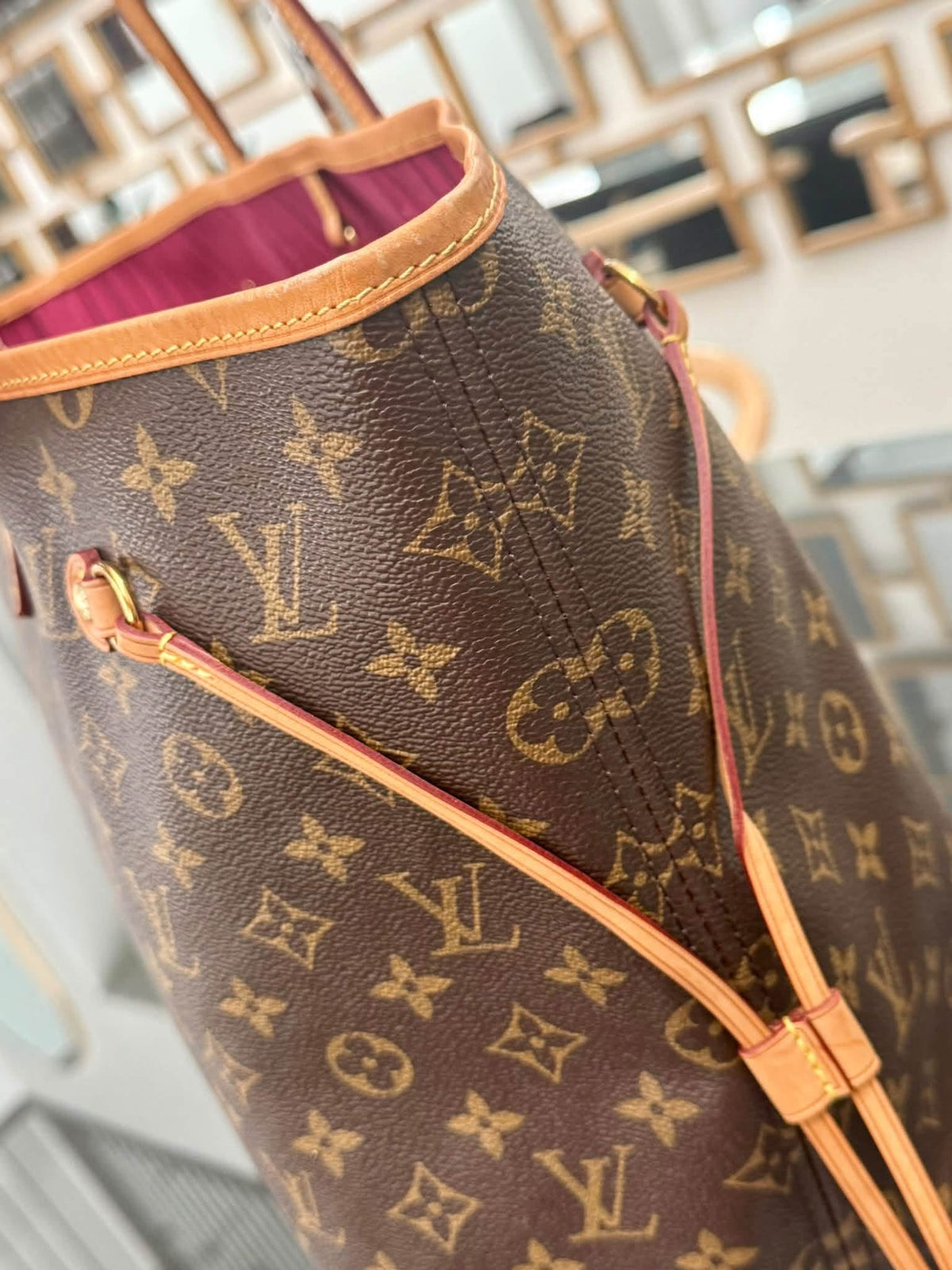 Neverfull GM Monogram in Peony with Dustbag,-🗓️ Year: 2018