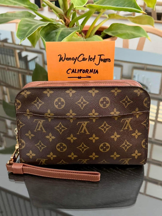 Orsay Clutch -
🗓️ Year: 1998