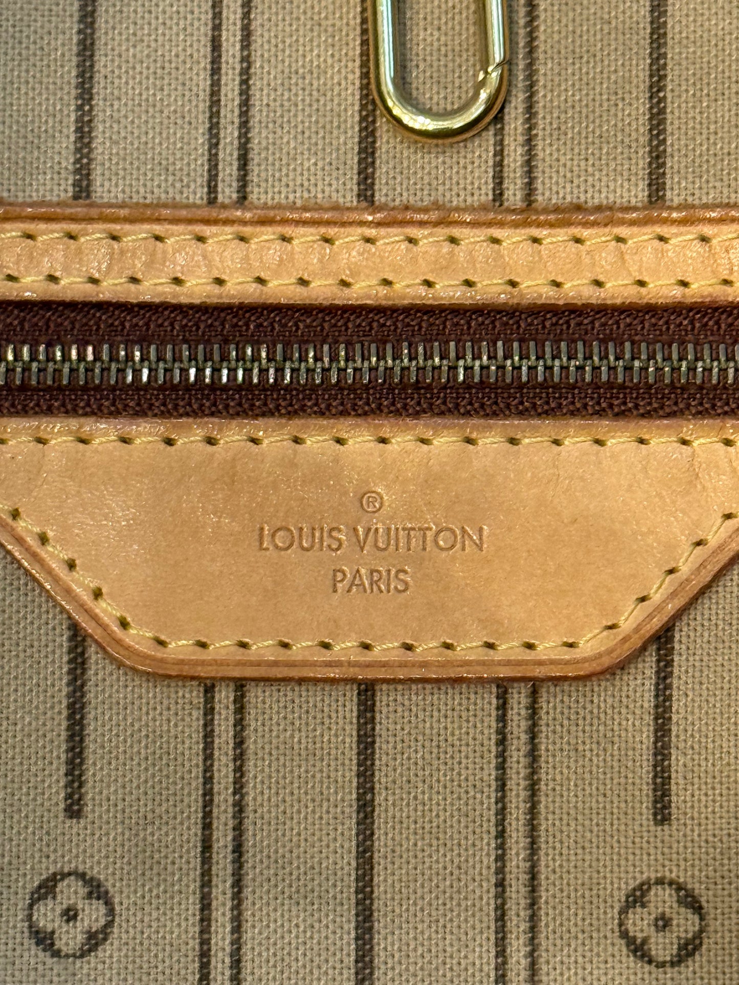 Delightful PM with Dustbag 📅 Year: 2012