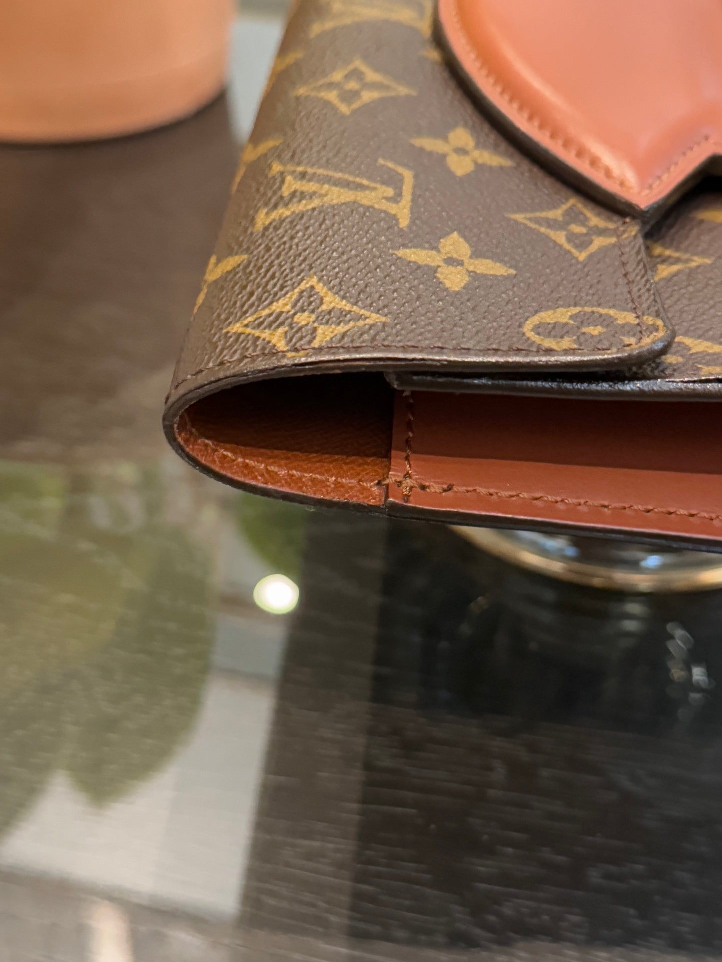 Chaillot Clutch w/ Dustbag -Year: 1987