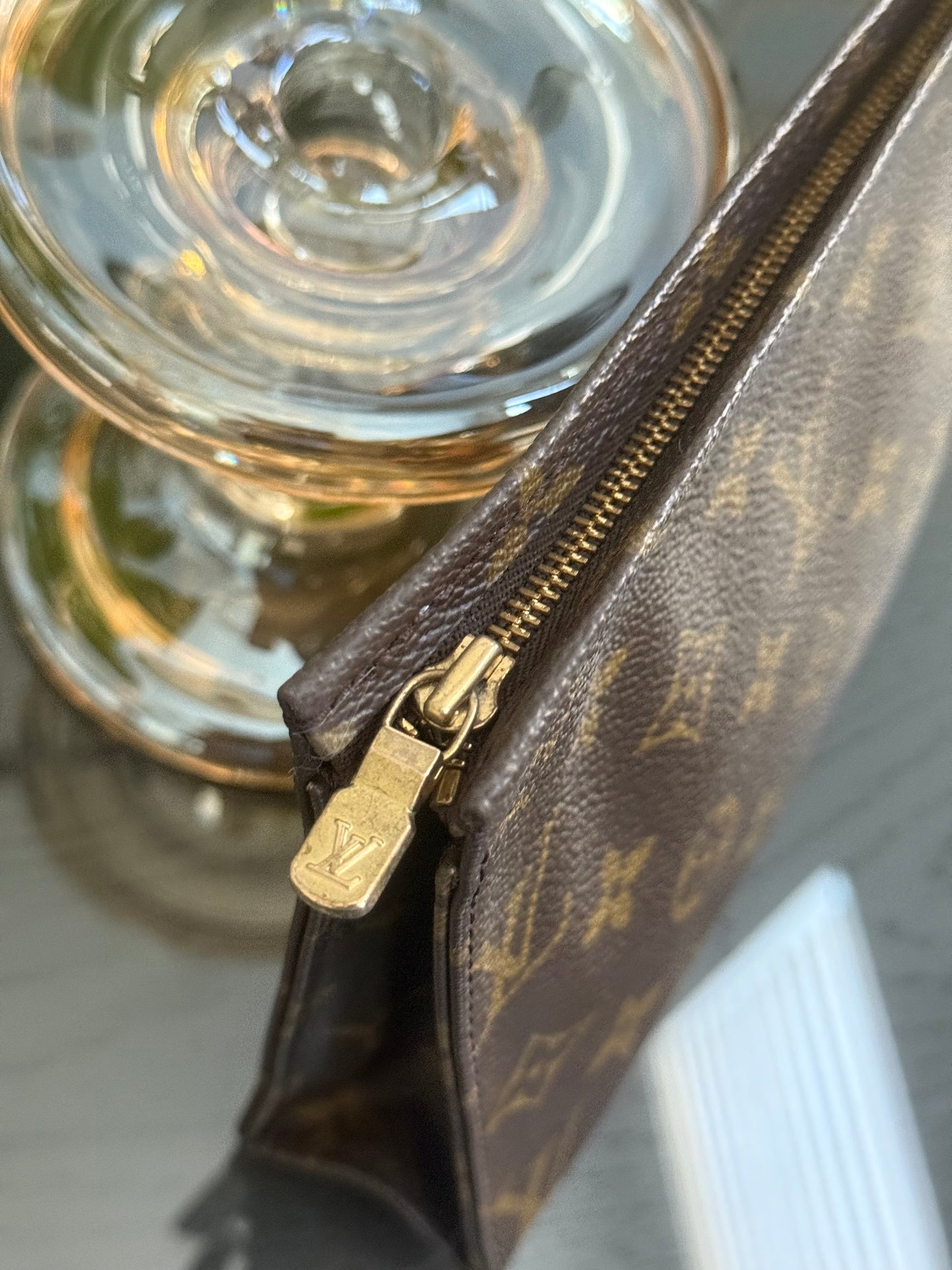 Toiletry 19 - 📅 Year 1989