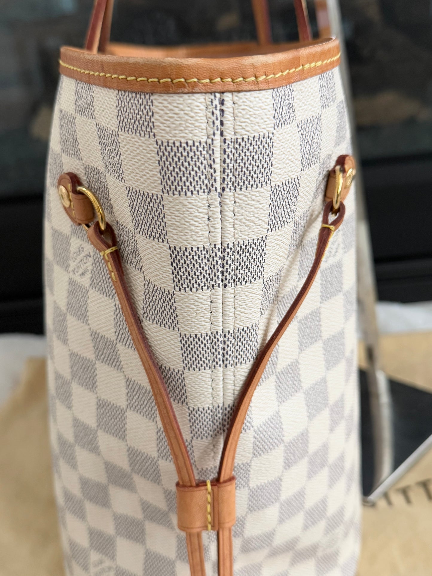 Neverfull MM Azur in Rose Ballerine with Dustbag -Year: 2018
