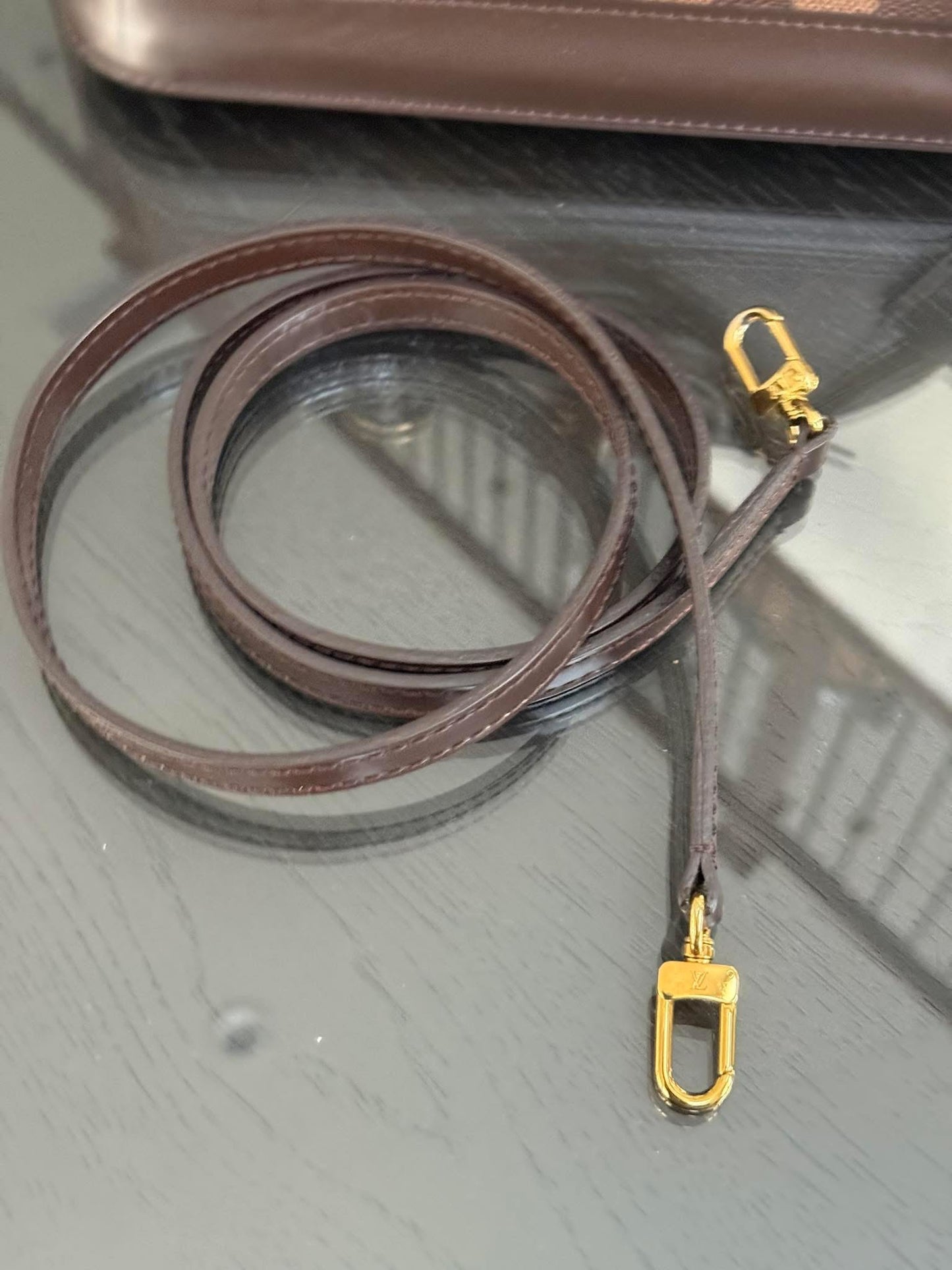 Alma BB in DE with Clochette, Lock 🔐 key, Original Strap, Box Dustbag and Paper bag 🗓️ Year: 2020