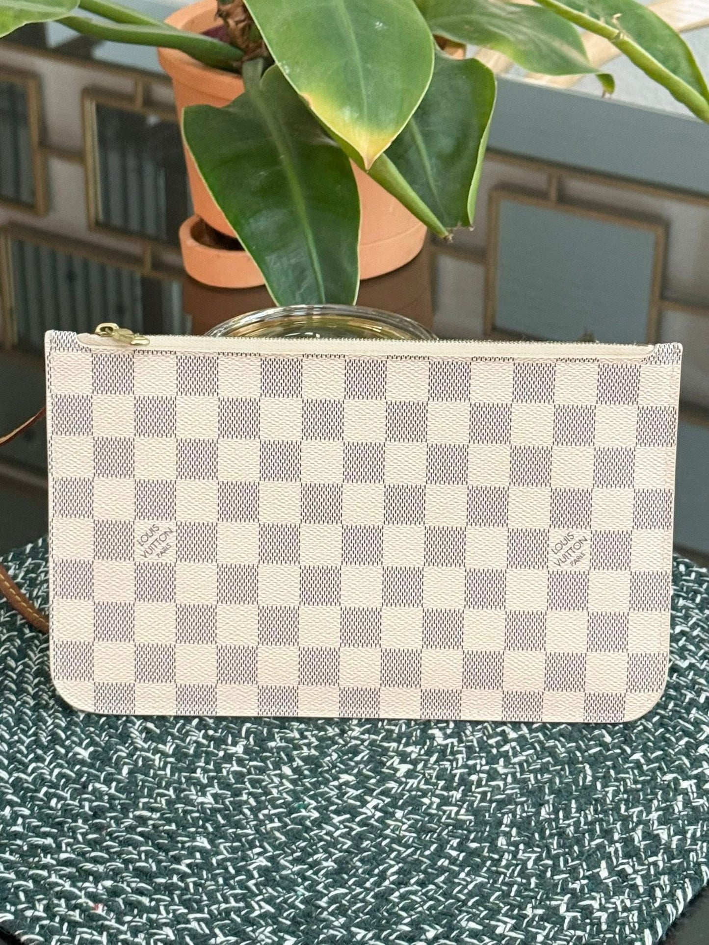 Neverfull MM/GM Pouch in Azur 🗓️ Year: 2014