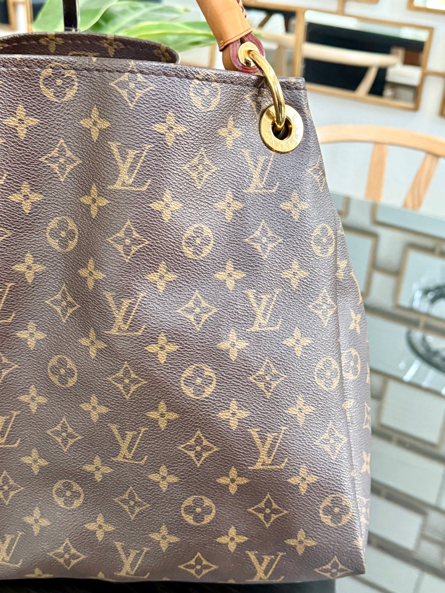 Artsy MM with Dustbag and Insert Organizer - 📅 Year: 2009