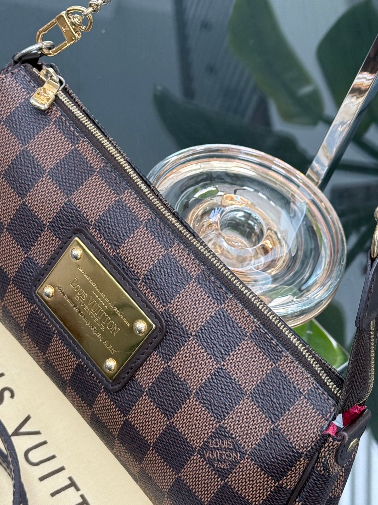 Eva Clutch in DE with Dustbag, Box and Paper bag 🗓️ Year: 2012