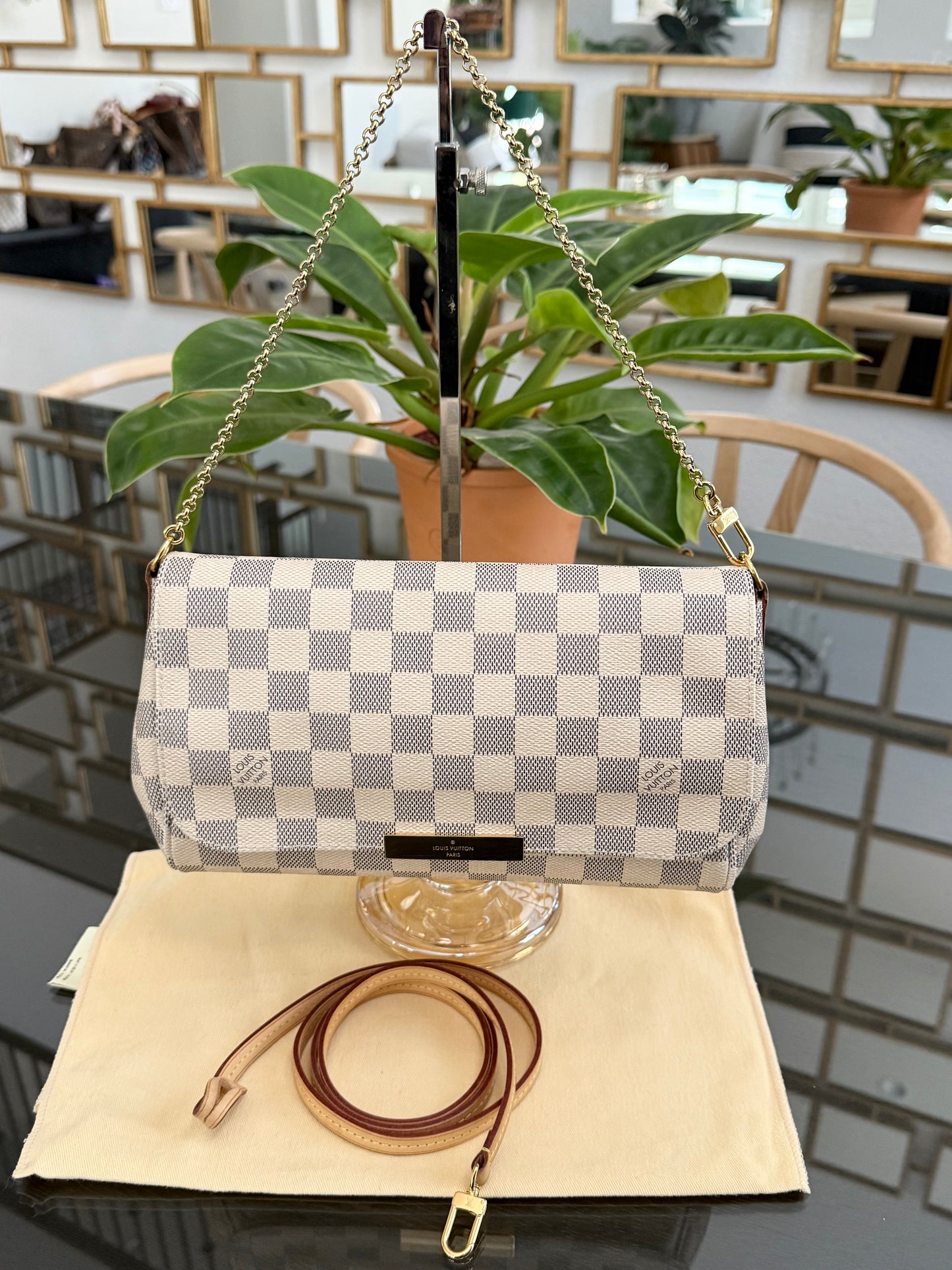 Favorite MM in Azur with Dustbag, Box and Paper bag 🗓️ Year: 2014
