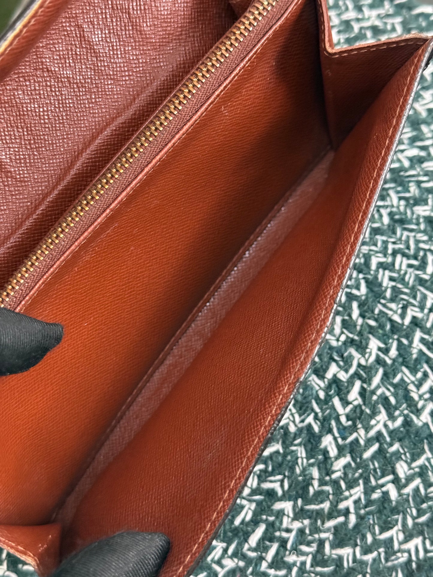 Sarah Wallet in Monogram with 2 Cardholders 🗓️ Year: 2001