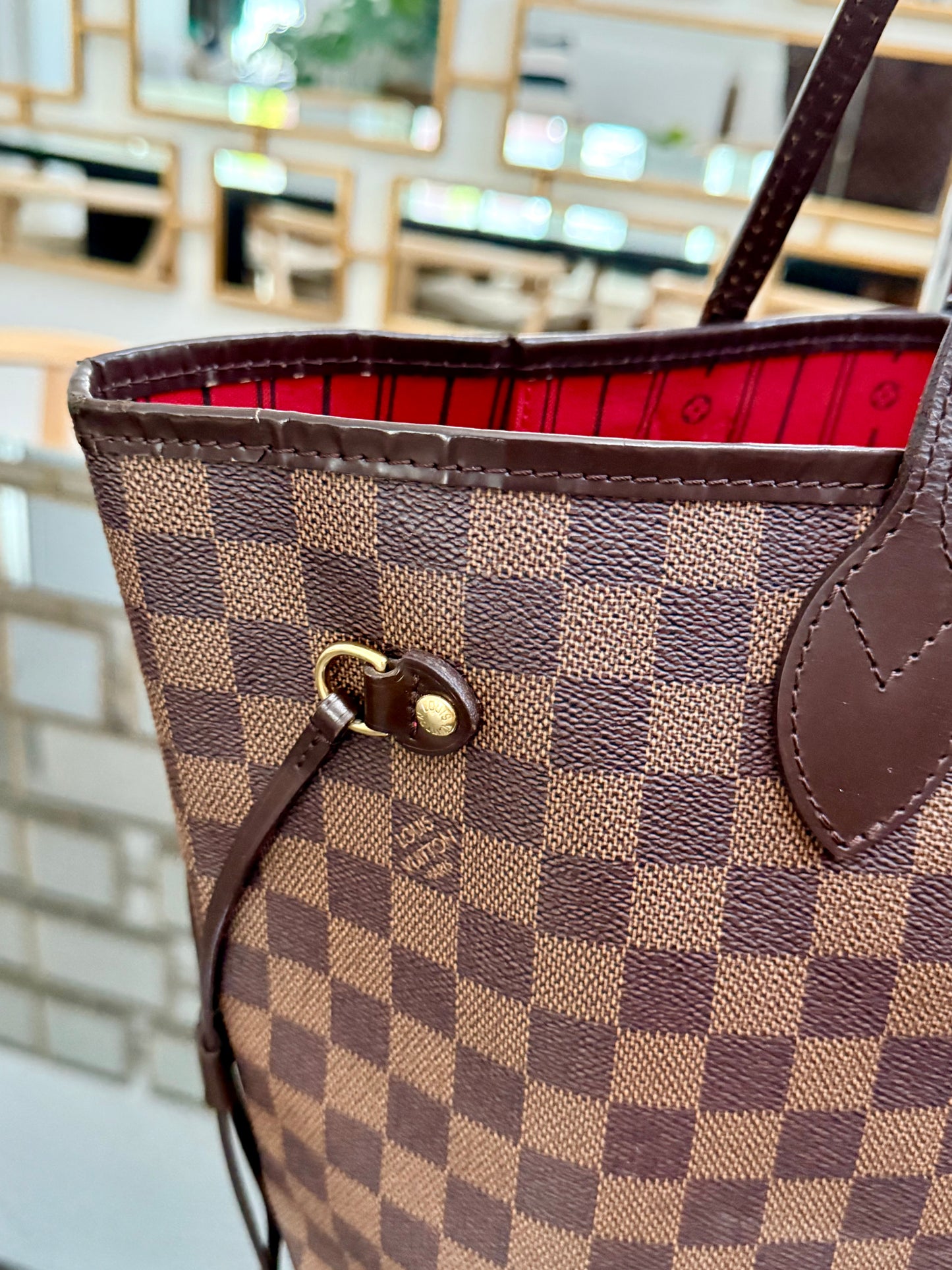 Neverfull MM in DE with Dustbag 🗓️ Year: 2010