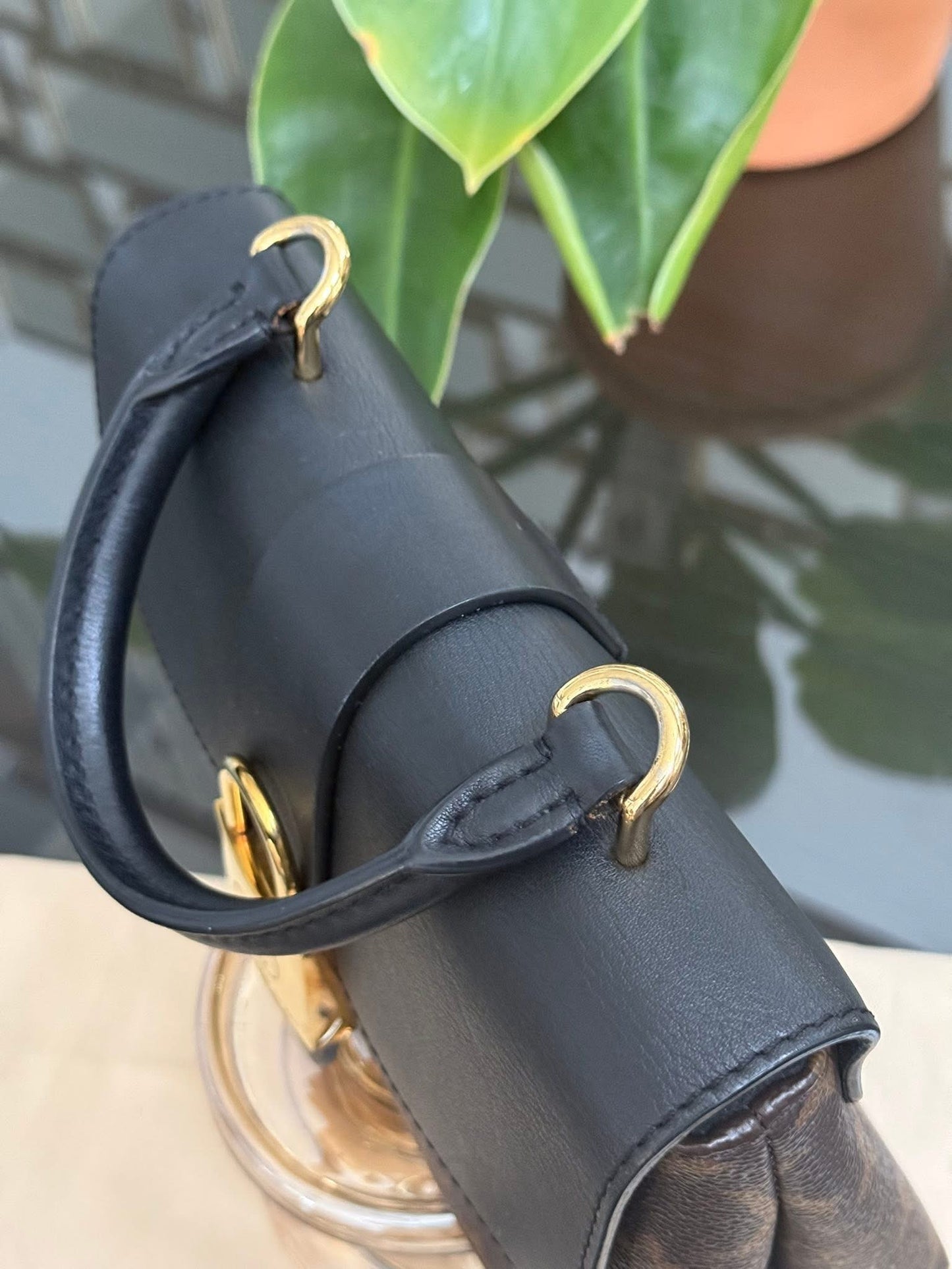 Locky BB Monogram Noir with Original Strap, Dustbag, Box and Paper bag - 📅 Year: 2019