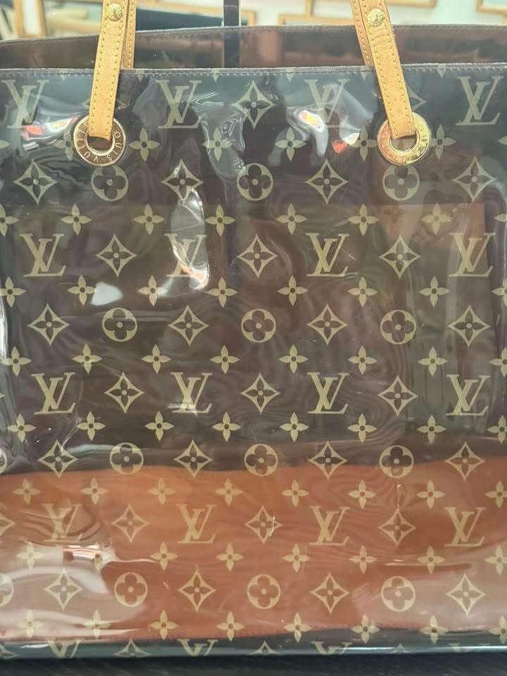 Clear Monogram Vinyl Cabas Cruise GM Tote with Pouch 📅 Year: 2000