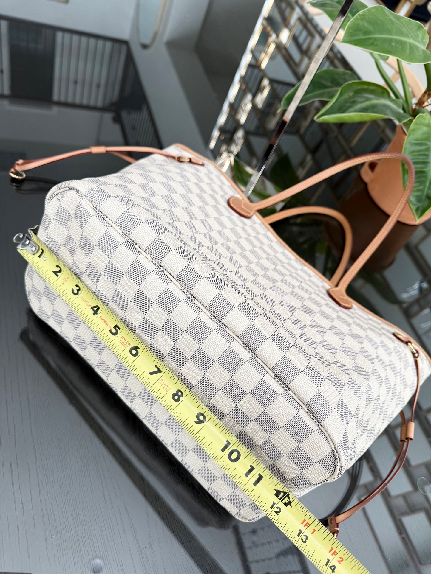 Neverfull MM Azur in Rose Ballerine with Dustbag 📅 Year: 2020