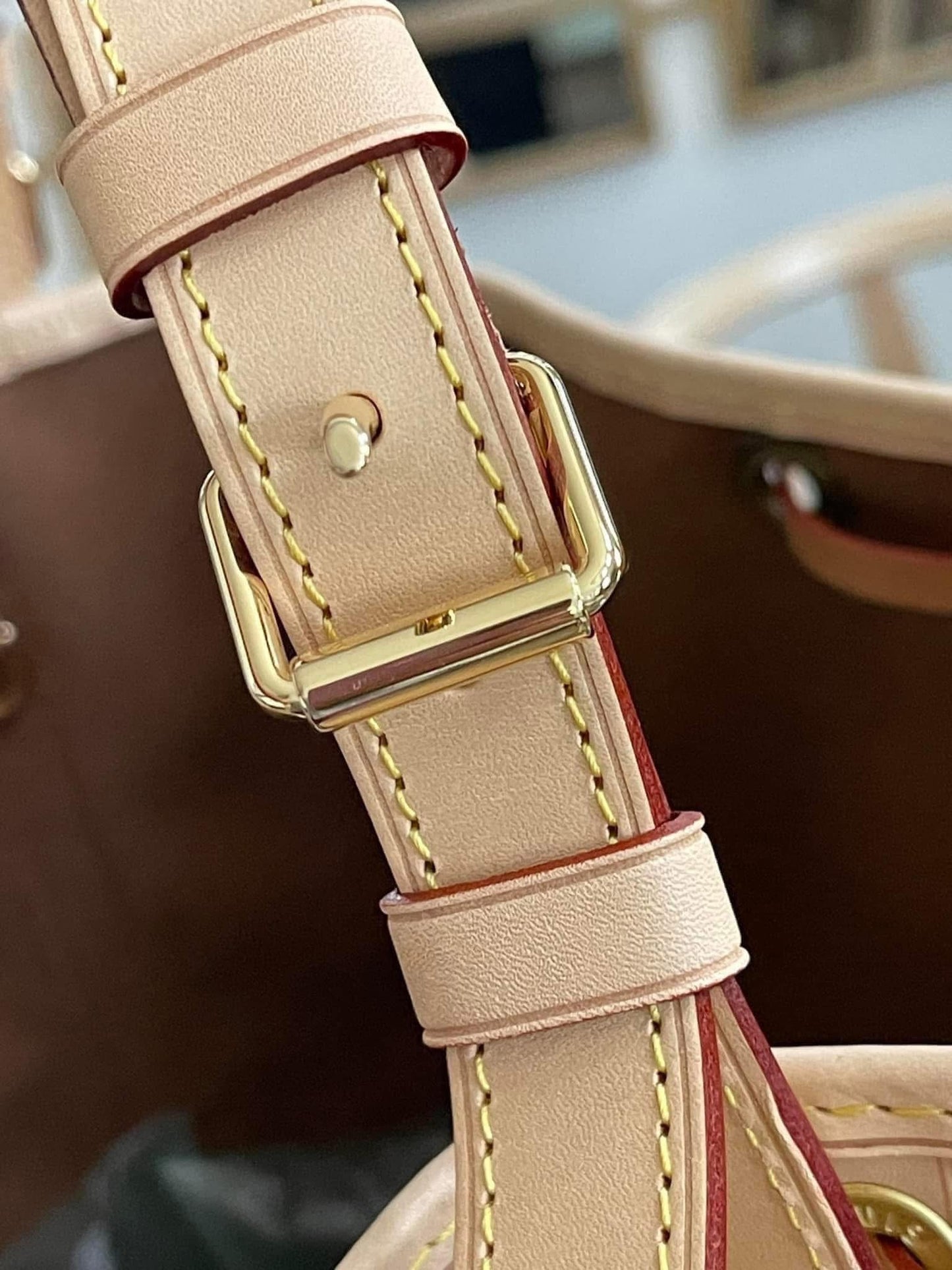 Noe GM Monogram -Brand-new replaced vachetta 💥 with Dustbag and official repair receipt from LV