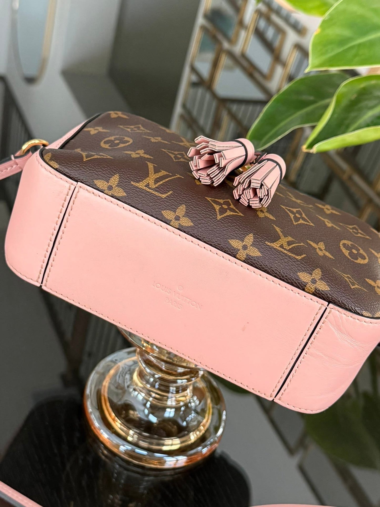 Saintonge Monogram Crossbody with Dustbag 🗓️ Year: 2019