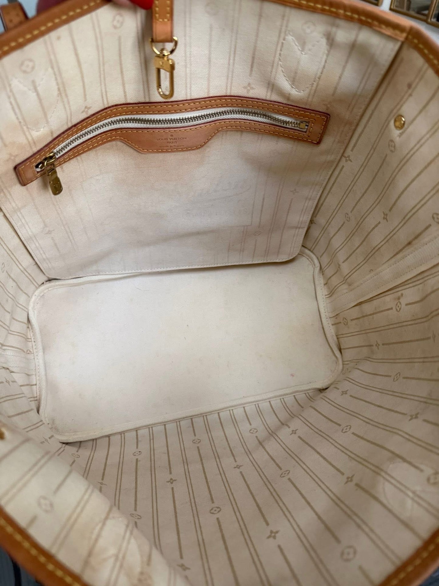Neverfull MM Azur with Insert Organizer 📅 Year: 2011