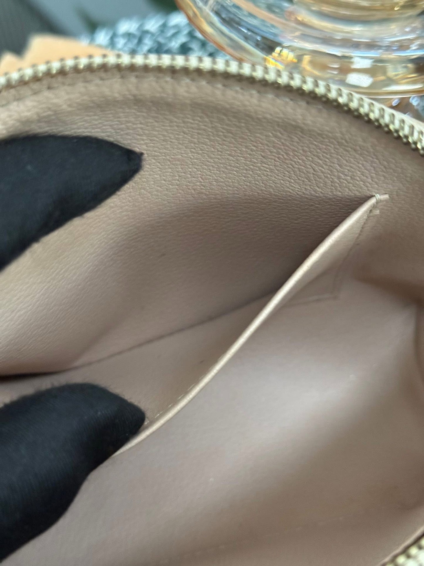 Cosmetic Pouch GM in Azur with Dustbag 🗓️ Year: 2018
