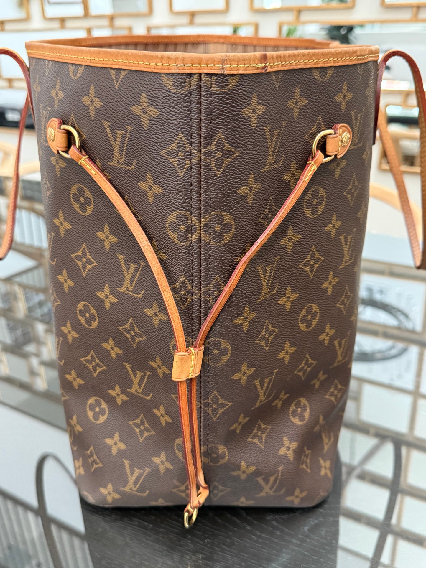 Neverfull GM with 🗓️ Year: 2003