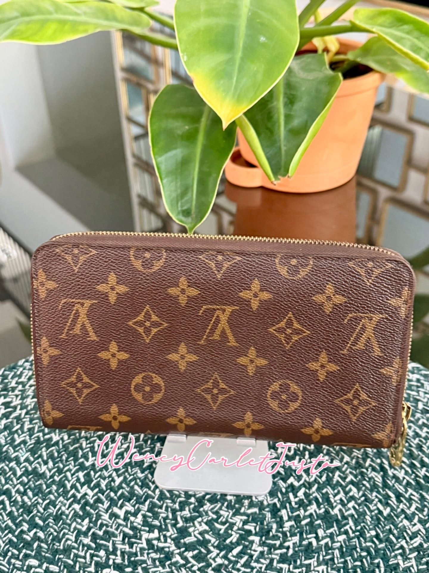 Monogram Zippy Wallet Organizer (Newer Model) 🗓️ Year: 2020