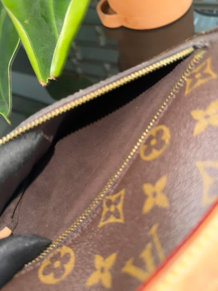 Pochette Metis in Monogram with Box, Dustbag and Paper bag 🗓️ Year 2020