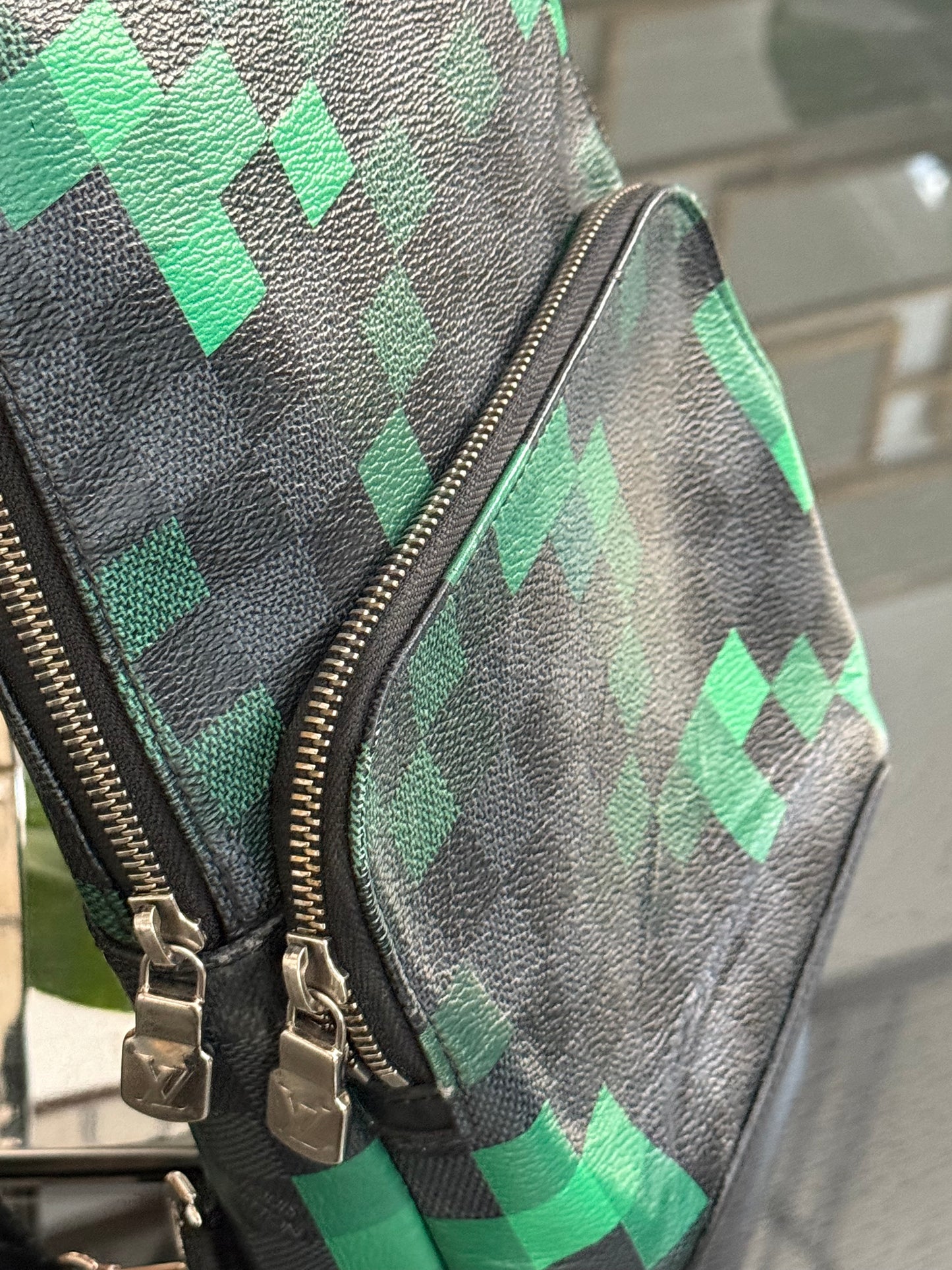 Avenue Sling Damier Graphite Green Pixel with Dustbag -Year 2018
