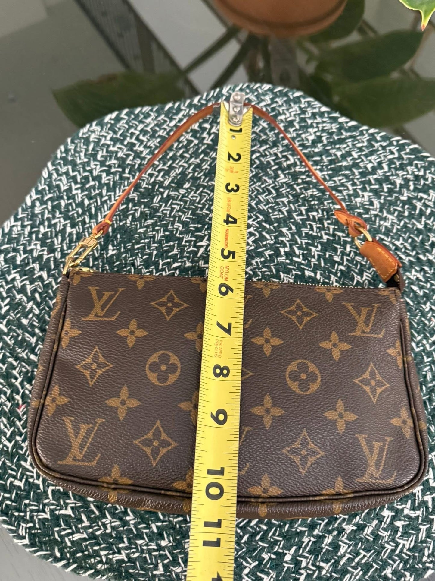 Monogram Pochette Accessories with Dustbag and Box 📅 Year: 2001