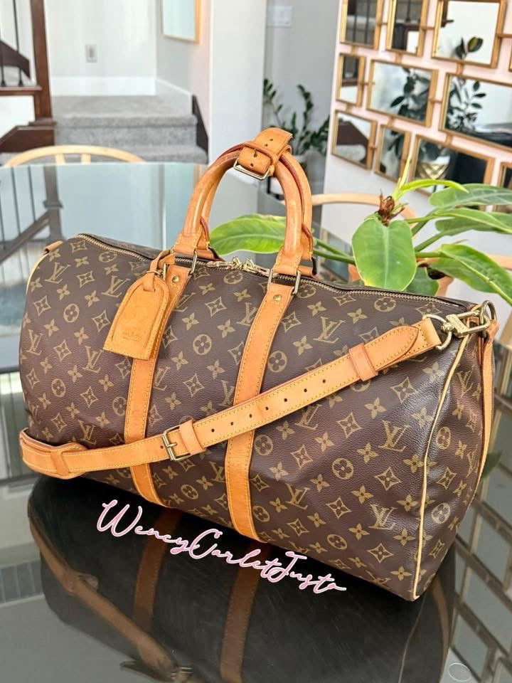 Keepall 45 Bandoulier with Original Strap , Luggage Tag and Poignet 📅 Year: 1989
