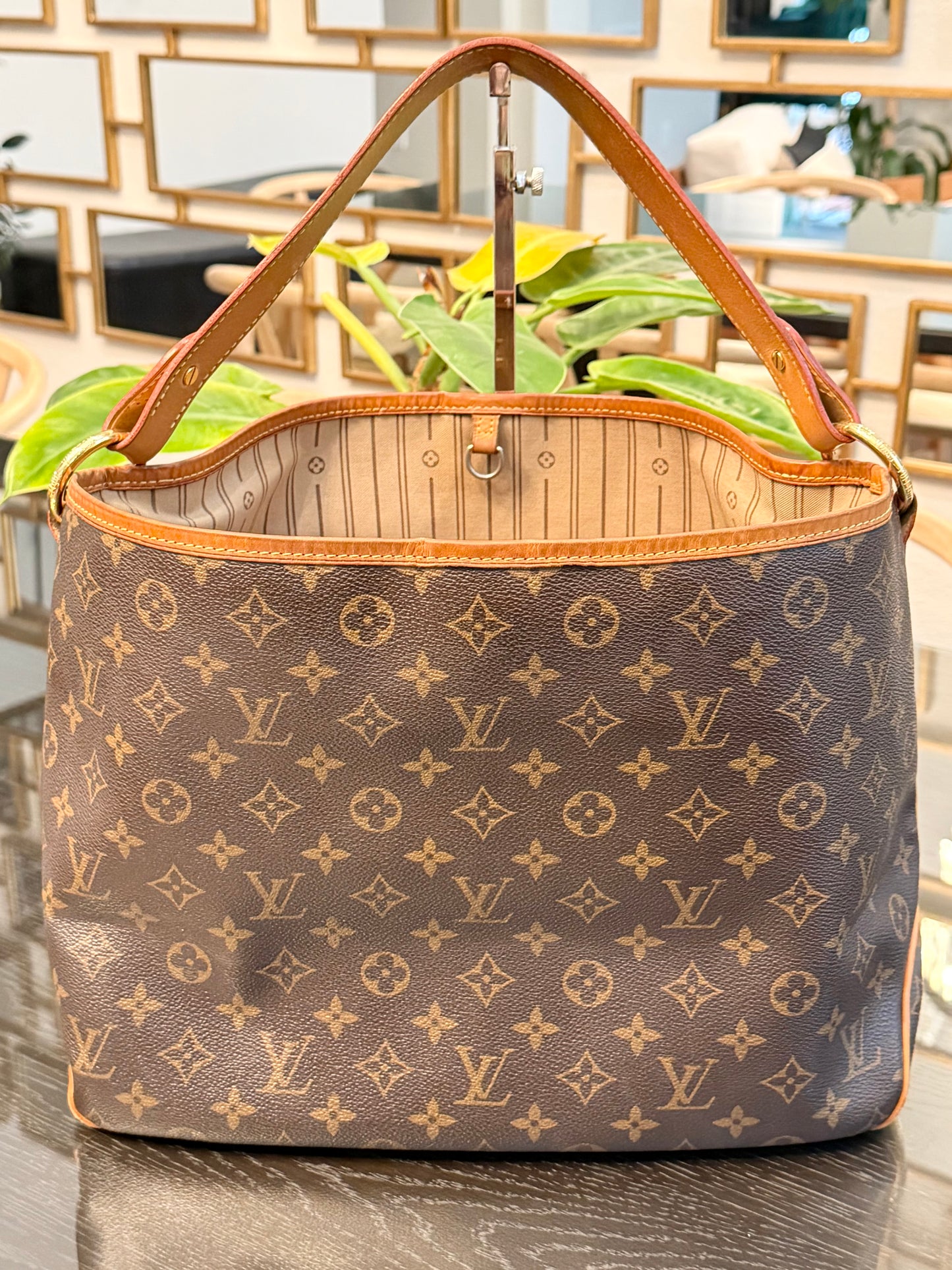 Delightful PM with Dustbag 📅 Year: 2012