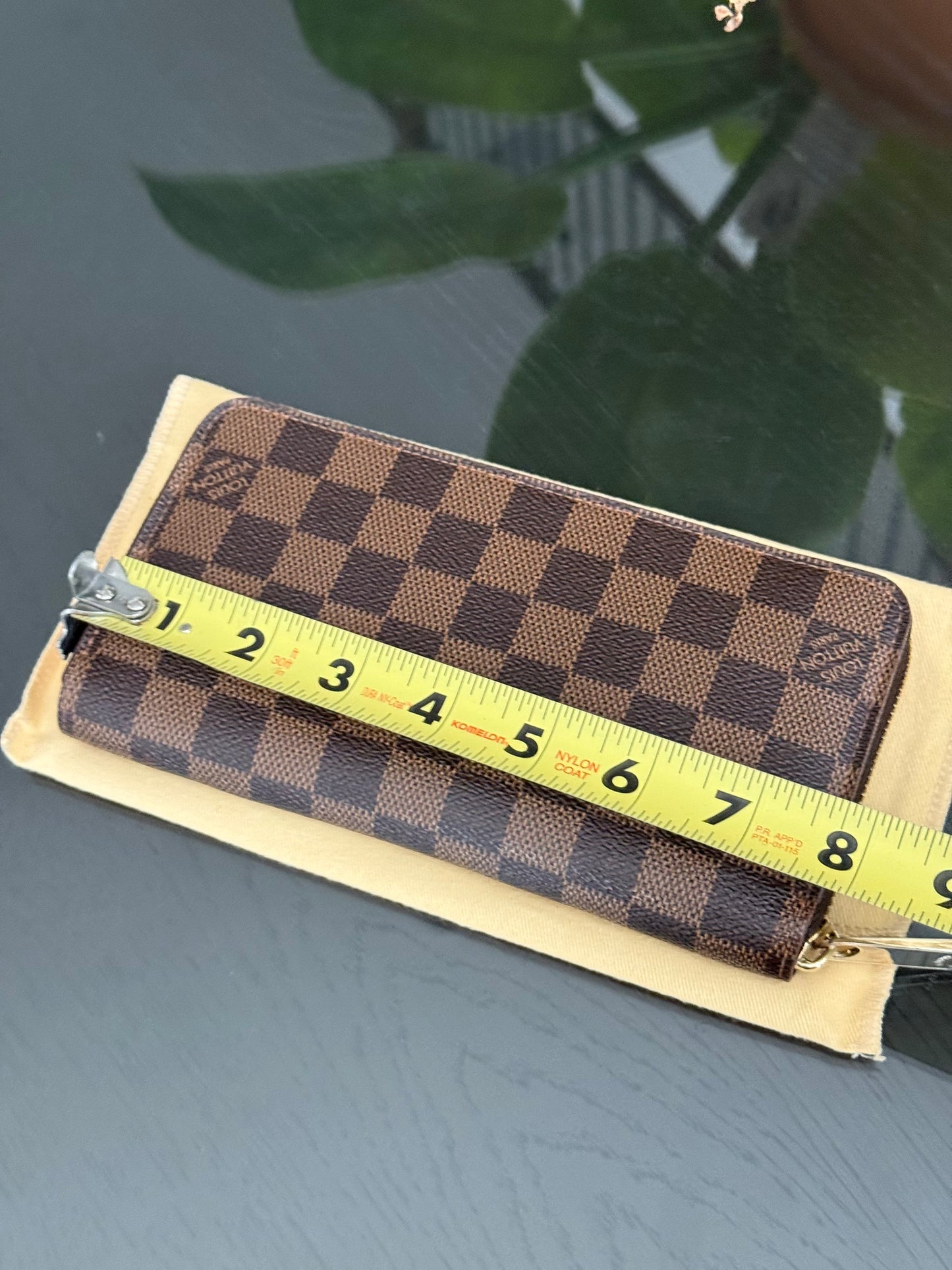 Zippy Long Wallet in DE with Dustbag and box 🗓️ Year: 2013