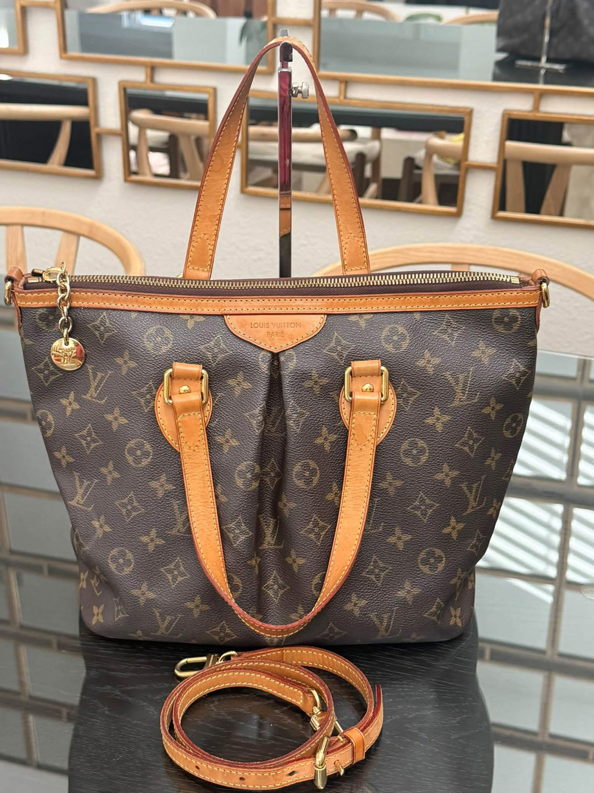 Palermo PM with Original Strap and 
Dustbag 📅 Year: 2010