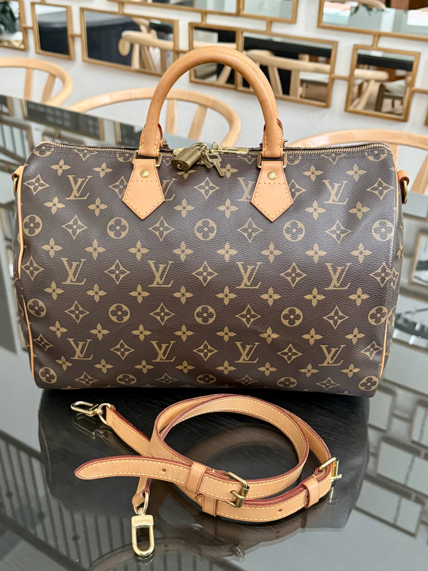 Speedy 35 Bandoulier with Lock 🔐 Keys , Dustbag and Insert Organizer 🗓️ Year: 2012