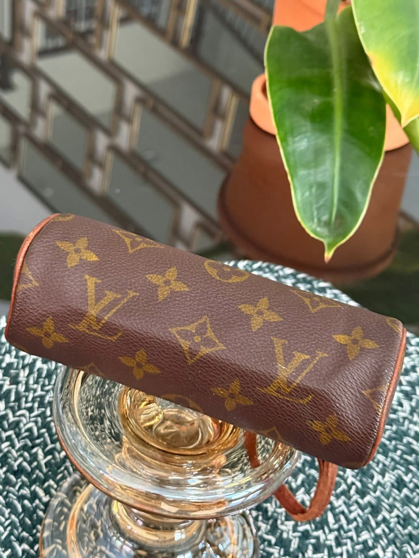 Vintage Monogram Mini Papillon 🗓️ Year: Pre Date Code