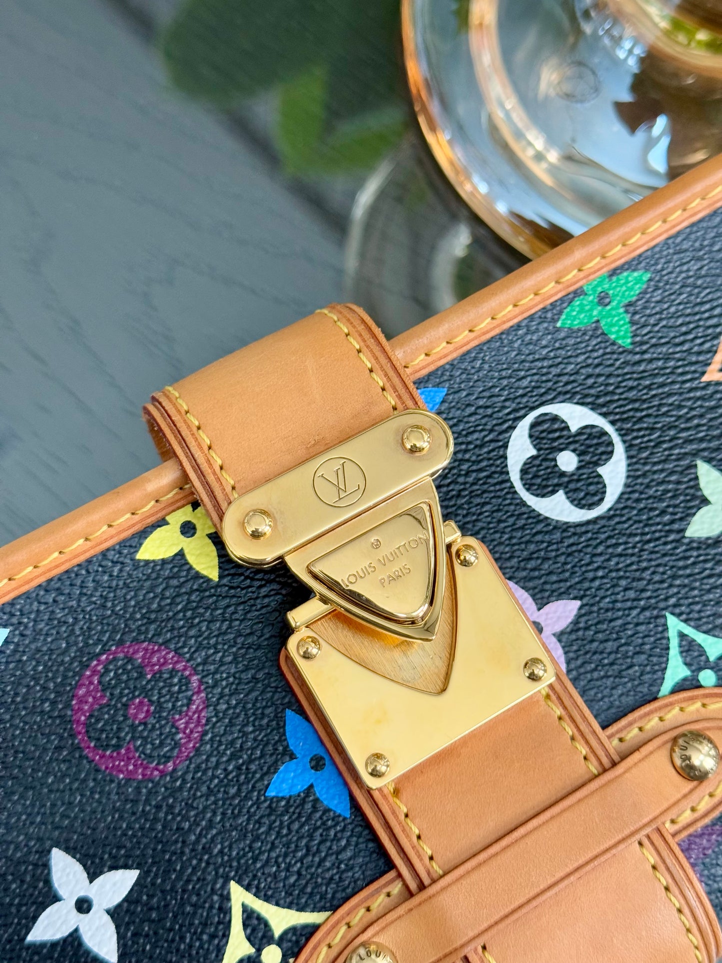Multicolor Shirley Clutch/ Shoulder Bag with Box📅 Year: 2005