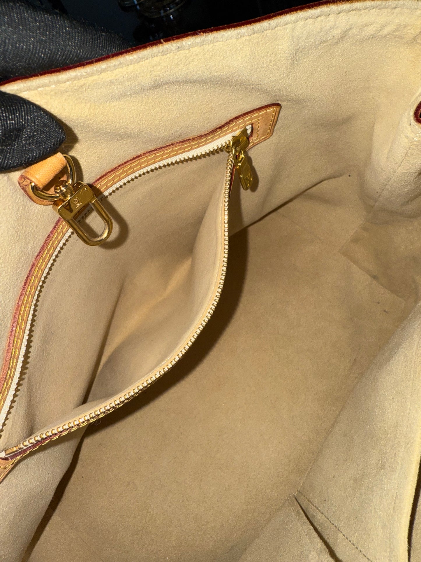 Hampstead PM Azur with Insert Organizer and Dustbag -🗓️ Year: 2007
