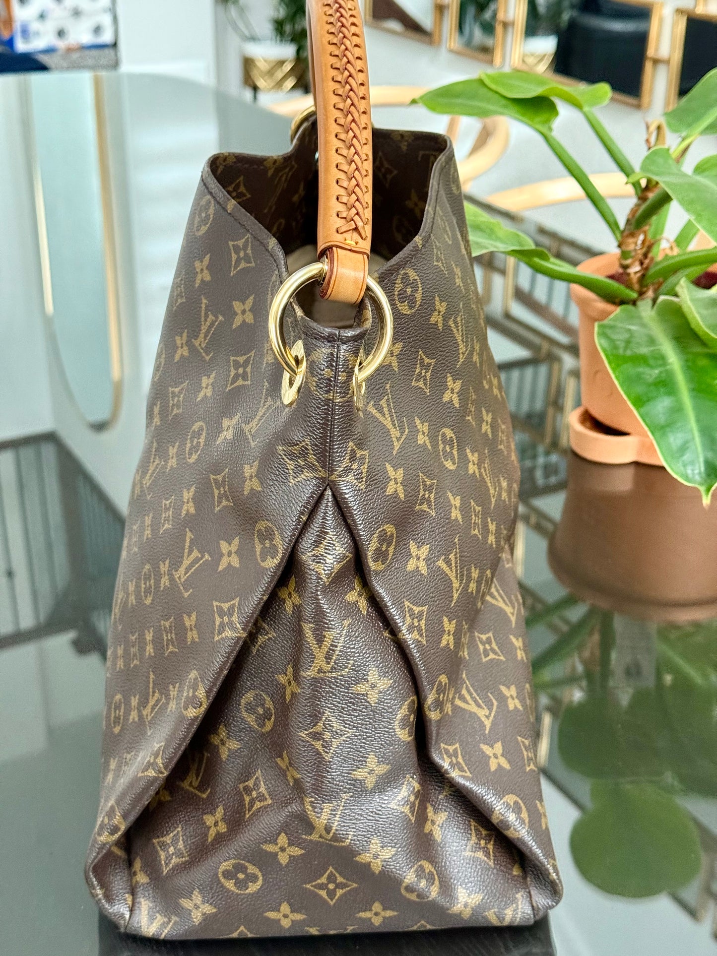 Artsy MM with Dustbag and Insert Organizer - 📅 Year: 2011