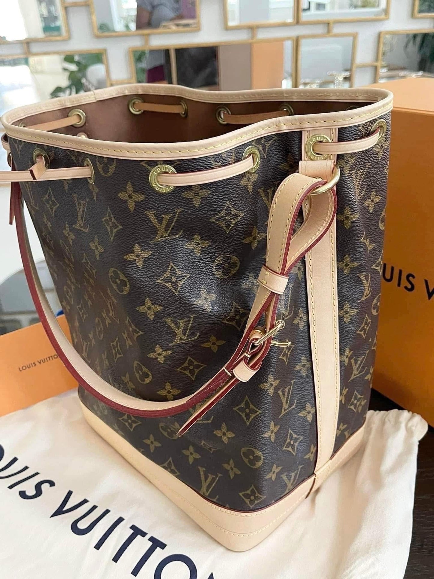 Noe GM Monogram -Brand-new replaced vachetta 💥 with Dustbag and official repair receipt from LV