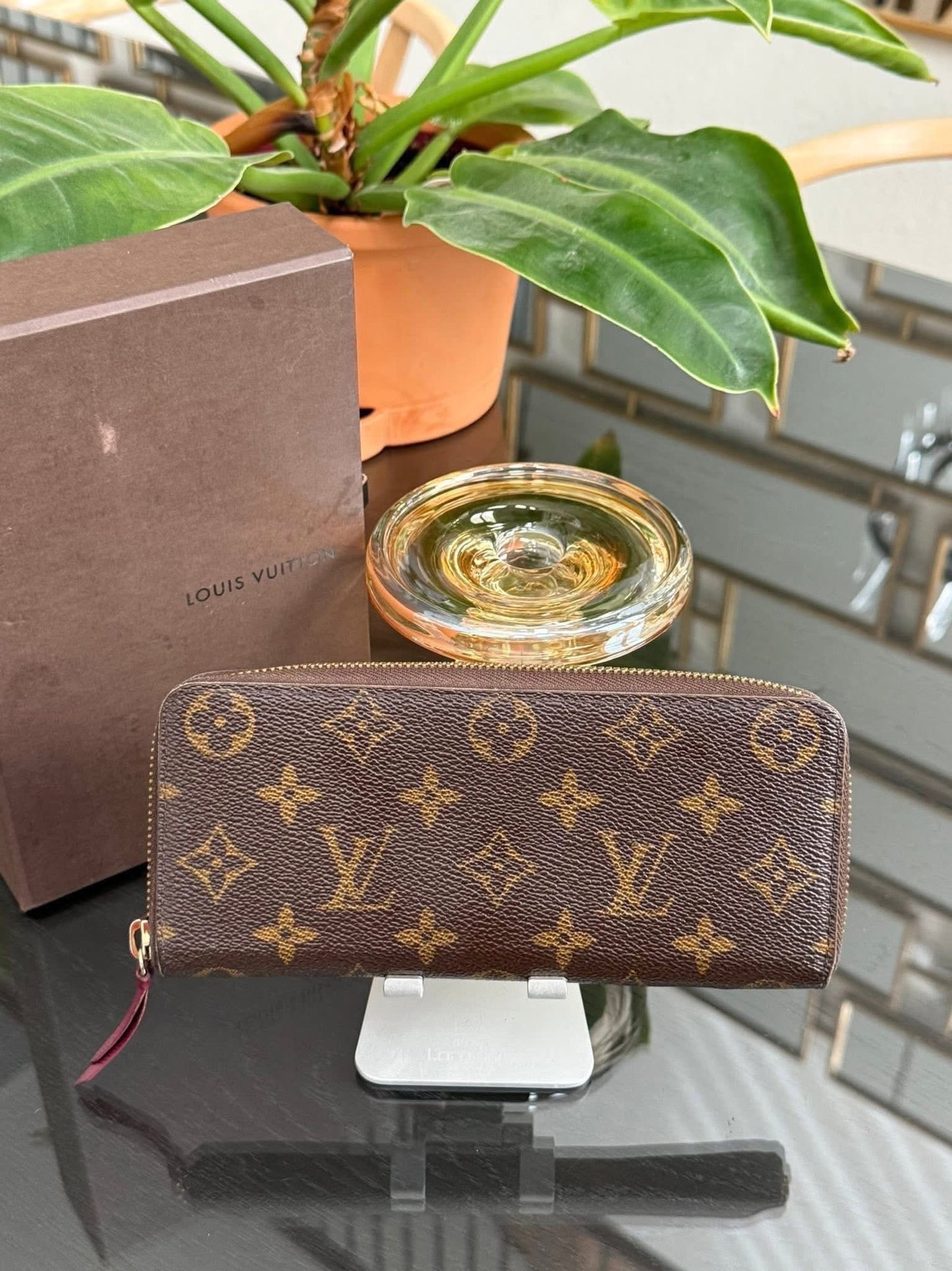 Monogram Clemence Wallet in Peony with box 🗓️ Year 2016